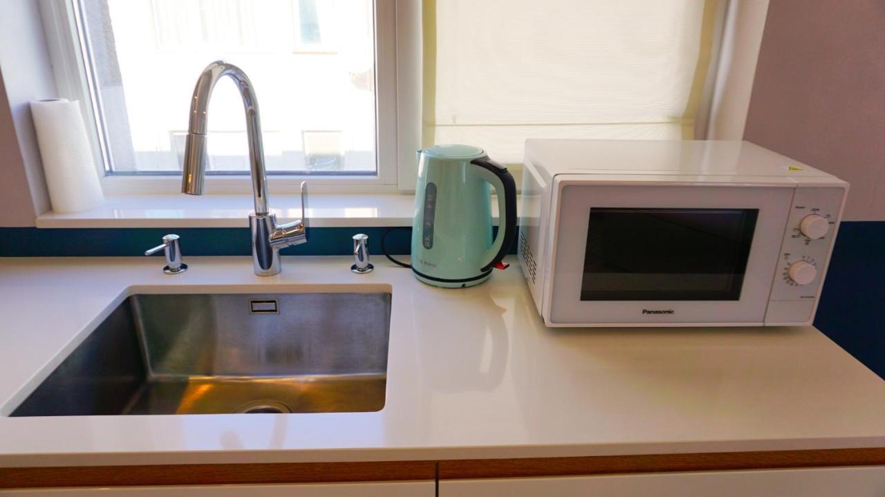 Апартамент Жасмин С Частен Гараж - Jasmin Apartment With Private Garage ヴァルナ エクステリア 写真