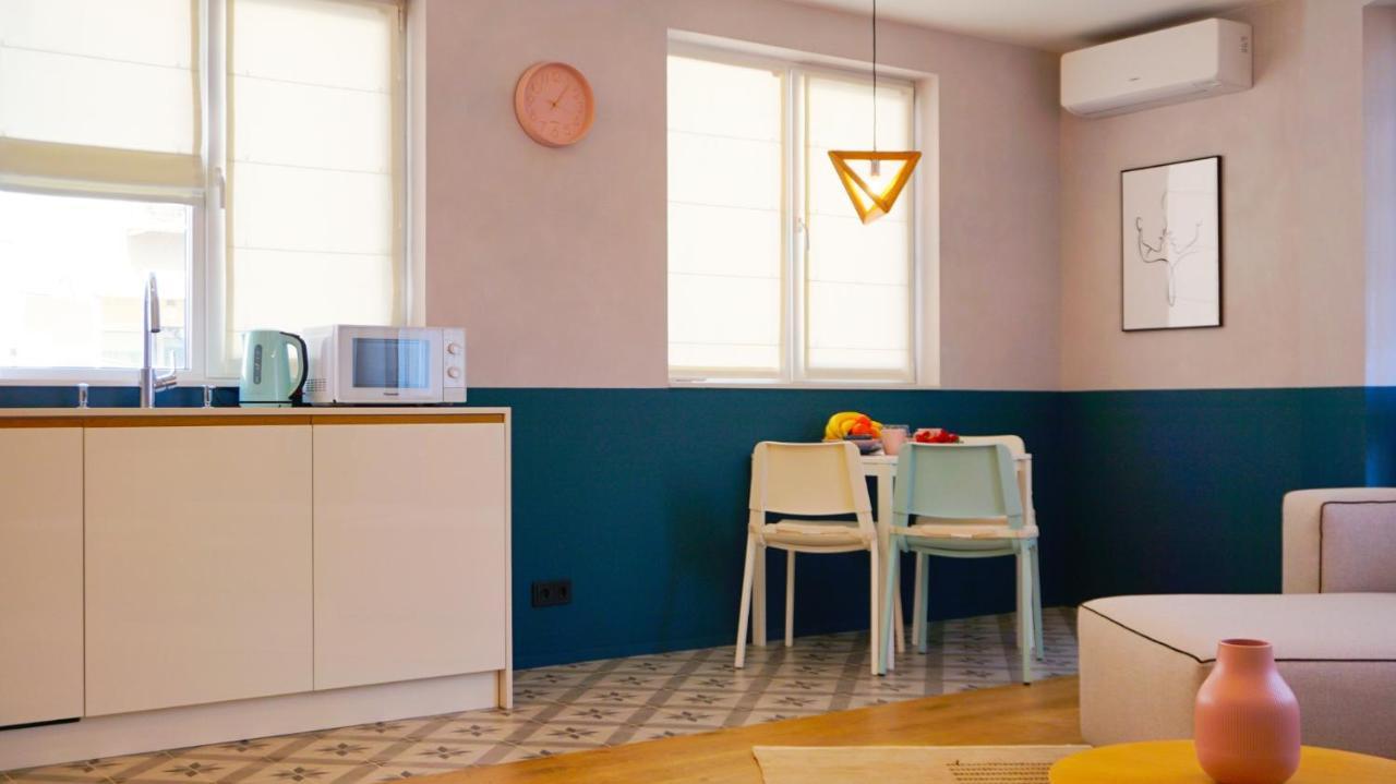 Апартамент Жасмин С Частен Гараж - Jasmin Apartment With Private Garage ヴァルナ エクステリア 写真